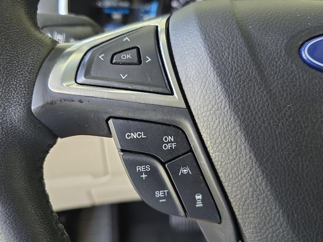 Used 2020 Ford Edge Titanium FWD image 31