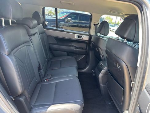 Used 2026 Hyundai Santa Fe SEL FWD image 27