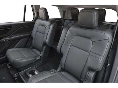 New 2025 Lincoln Aviator AWD w/ Jet Appearance Package image 34