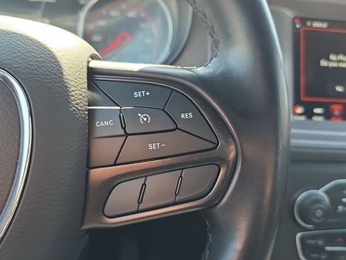 Used 2023 Dodge Charger SXT RWD image 25