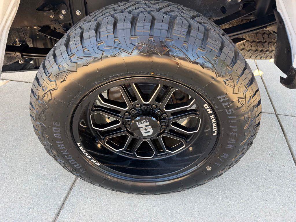 Used 2024 Ford F250 XLT w/ FX4 Off-Road Package AWD/4WD image 24