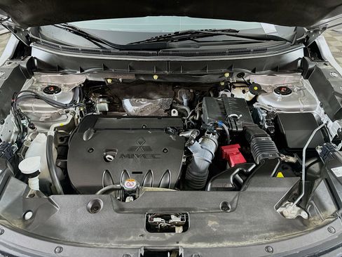 Used 2024 Mitsubishi Outlander Sport AWD image 30