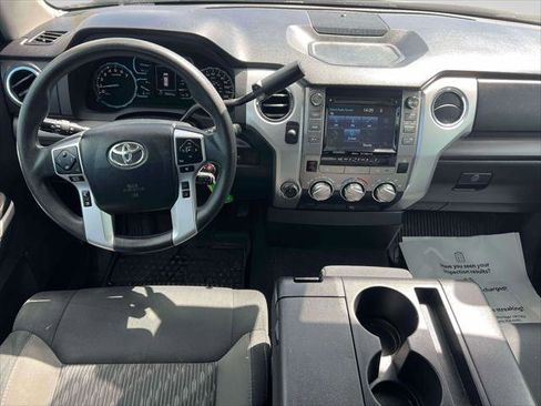 Certified 2019 Toyota Tundra SR5 AWD/4WD image 12