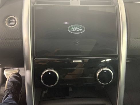 Used 2023 Land Rover Discovery S R-Dynamic AWD/4WD image 27