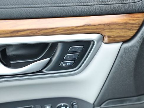 Used 2021 Honda CR-V Touring image 15