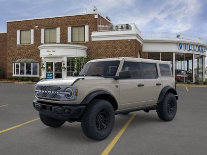 New 2026 Ford Bronco Badlands w/ Sasquatch Package