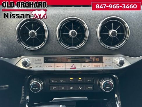 Used 2020 Kia Stinger GT-Line image 15