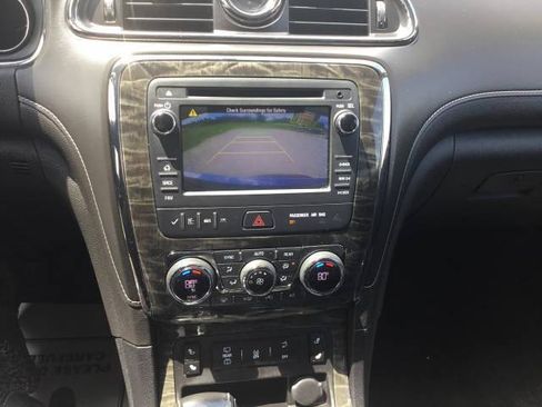 Used 2014 Buick Enclave Leather AWD/4WD image 19