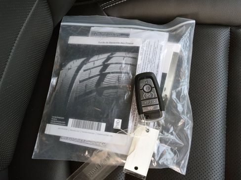 Used 2022 Ford Escape Titanium image 35