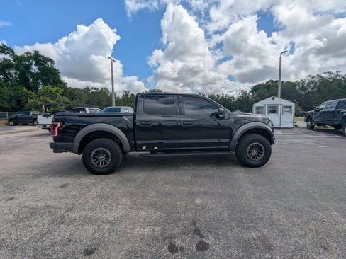 Used 2019 Ford F150 Raptor w/ Equipment Group 802A Luxury AWD/4WD image 4