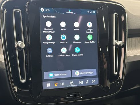 New 2026 Volvo XC40 B5 Plus w/ Climate Package image 17