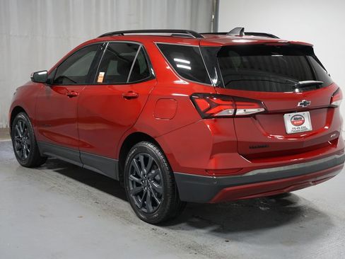 Used 2023 Chevrolet Equinox RS w/ RS Leather Package image 6