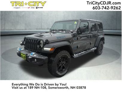 Used 2023 Jeep Wrangler Unlimited w/ Cold Weather Group