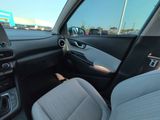 Used 2022 Hyundai Kona SEL w/ Convenience Package image 3