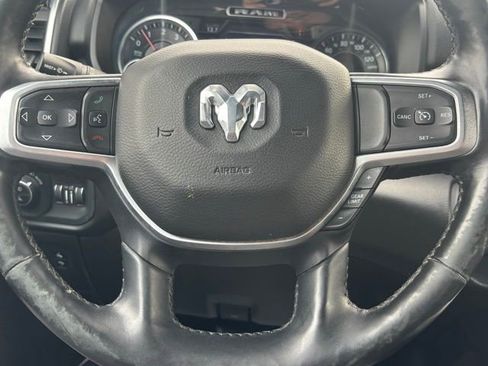 Used 2019 RAM 1500 Big Horn AWD/4WD image 16