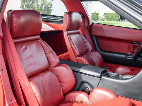 Used 1992 Chevrolet Corvette Coupe RWD image 27