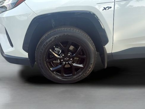 Used 2024 Toyota RAV4 LE FWD image 11