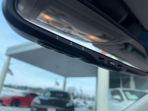 Used 2011 Lexus IS 250C w/ Luxury Pkg image 29