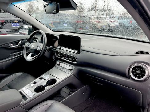 Used 2022 Hyundai Kona Limited w/ Cargo Package image 23