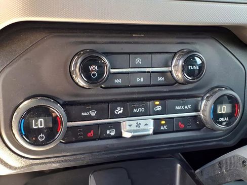 Used 2024 Ford Bronco Big Bend image 18