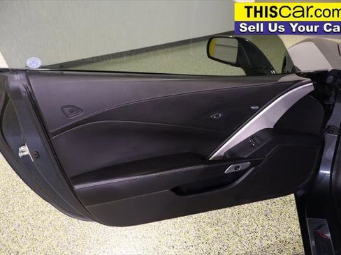 Used 2014 Chevrolet Corvette Stingray Coupe image 29