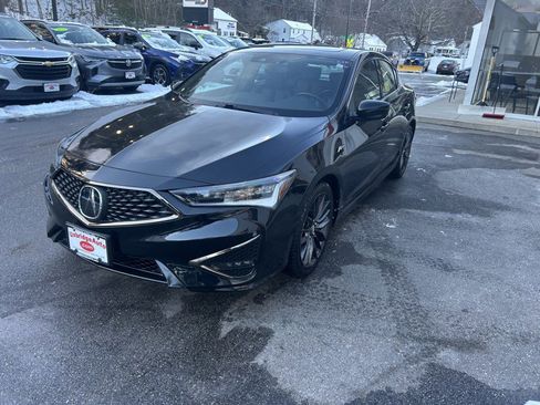 Used 2019 Acura ILX w/ Premium & A-SPEC Package image 3