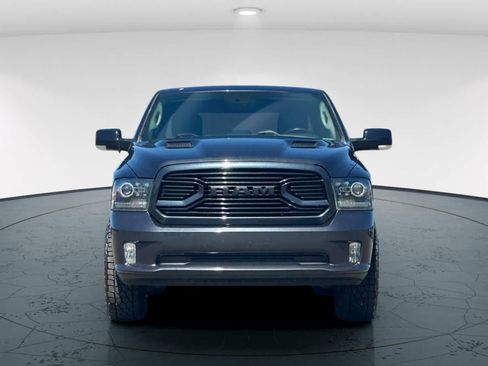 Used 2018 RAM 1500 Sport w/ Sport Premium Group image 10