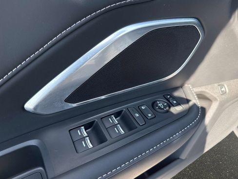 Certified 2025 Acura RDX SH-AWD image 15