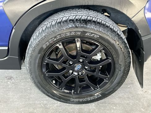 Used 2024 Subaru Crosstrek 2.5i Wilderness AWD/4WD image 11