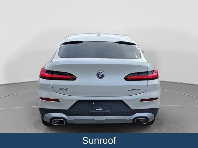 Used 2024 BMW X4 xDrive30i w/ Parking Assistance Package AWD/4WD image 6