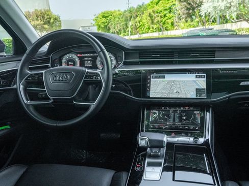 Used 2024 Audi A8 L 3.0T AWD/4WD image 18