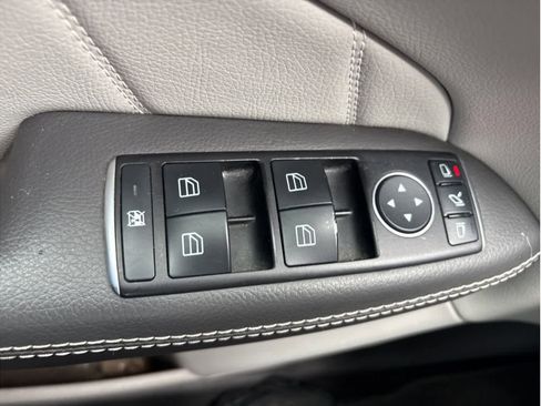 Used 2016 Mercedes-Benz GL 320 GL 350 BlueTEC image 13