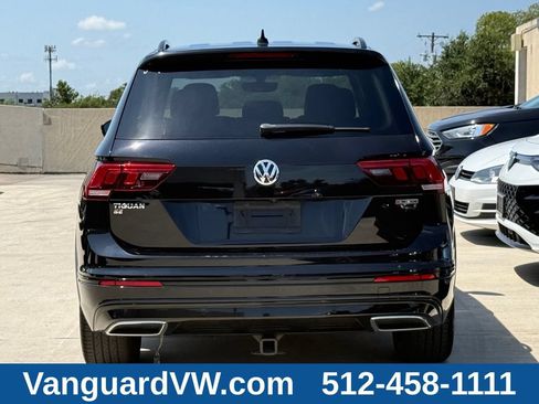 Used 2020 Volkswagen Tiguan SE AWD/4WD image 6