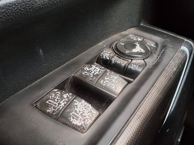 Used 2023 GMC Sierra 2500 AT4 w/ AT4 Preferred Package AWD/4WD image 16