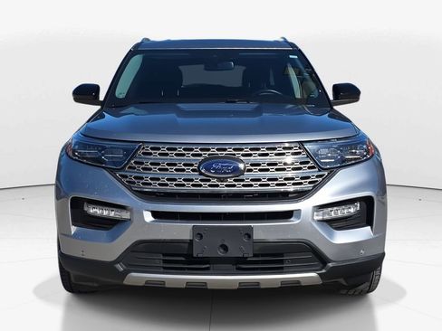 Used 2023 Ford Explorer Limited image 11