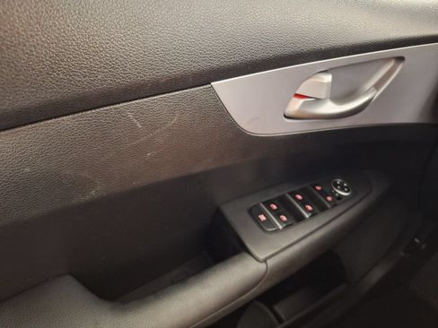 Used 2024 Kia Forte LXS FWD image 15