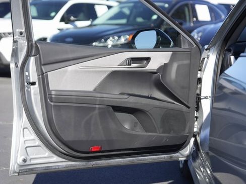 Used 2025 Toyota Camry LE image 29