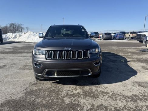 Used 2021 Jeep Grand Cherokee Limited image 2