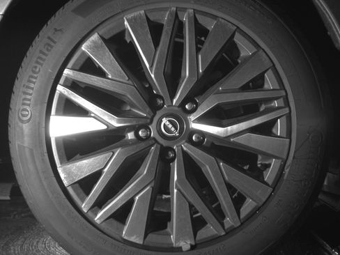 Used 2025 Nissan Altima 2.5 SV image 15