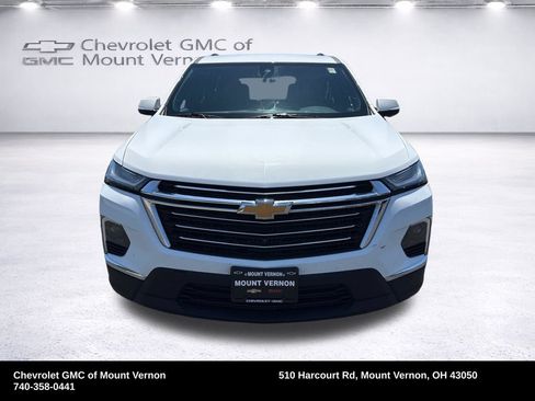 Used 2023 Chevrolet Traverse LT w/ LT Premium Package AWD/4WD image 10