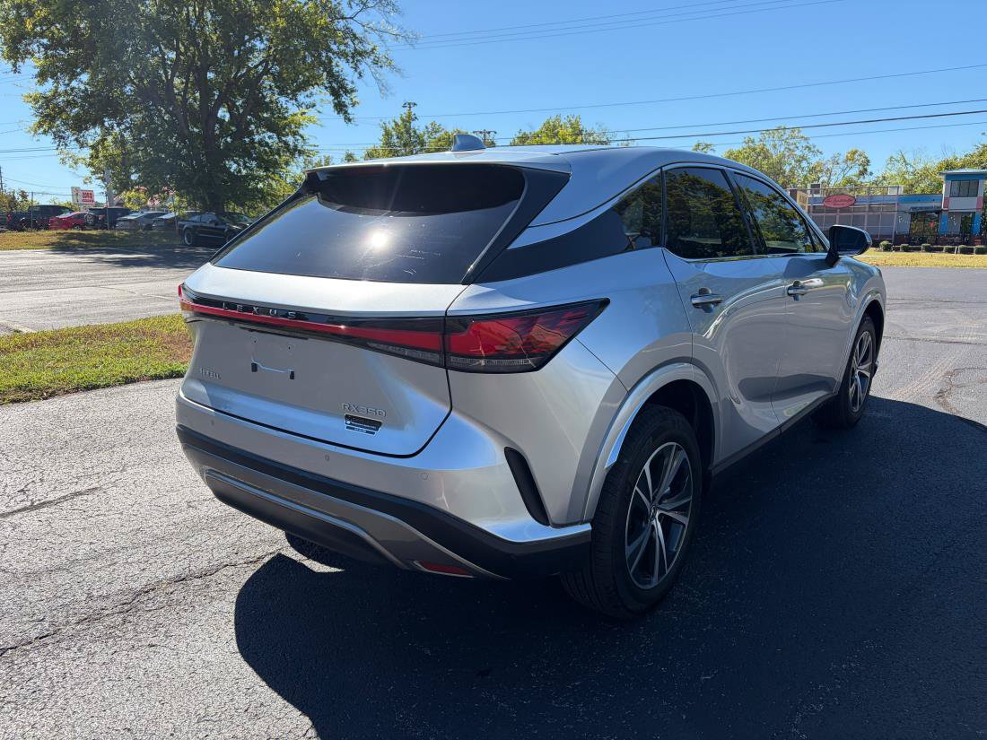Used 2025 Lexus RX 350 FWD w/ Technology Package image 6