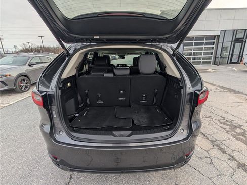 Used 2024 MAZDA CX-90 3.3 Turbo w/ Preferred Plus image 12