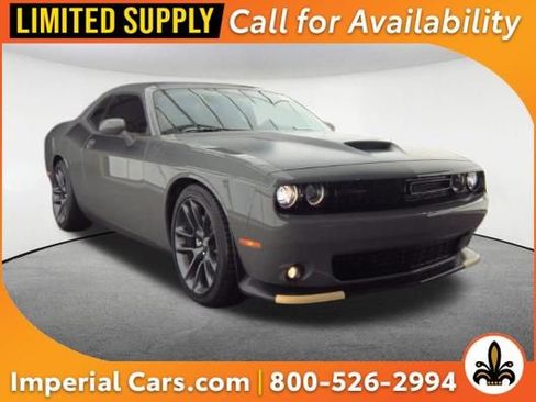 Used 2023 Dodge Challenger R/T w/ T/A Package image 1