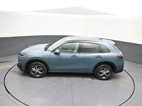 Certified 2024 Honda HR-V EX-L image 40