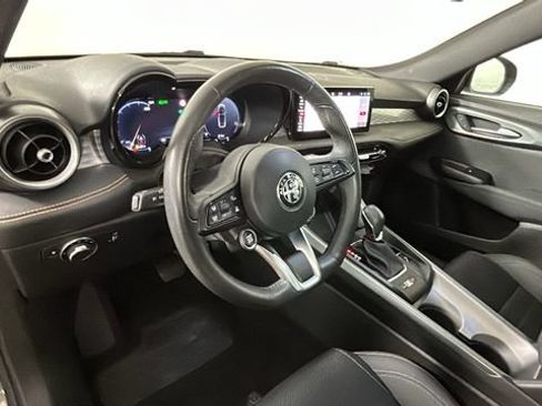 Used 2024 Alfa Romeo Tonale Ti w/ Active Assist Package AWD/4WD image 14