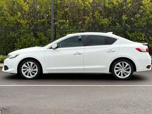 Used 2018 Acura ILX image 7