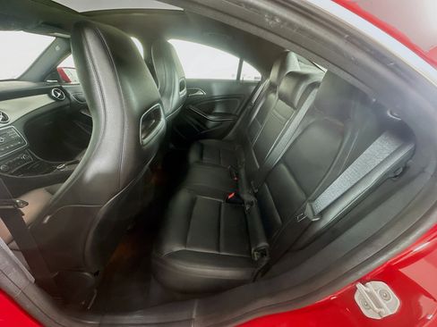 Used 2015 Mercedes-Benz CLA 250 image 27