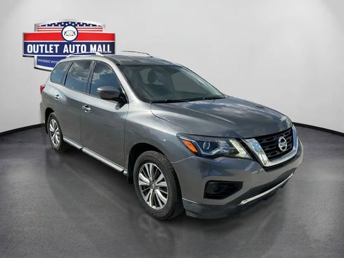 Used 2020 Nissan Pathfinder S FWD image 1