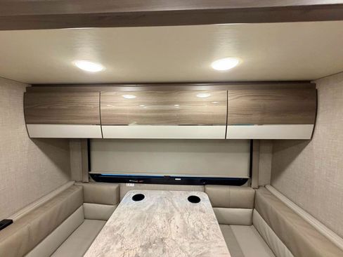 Used 2020 Mercedes-Benz Sprinter 3500 image 62