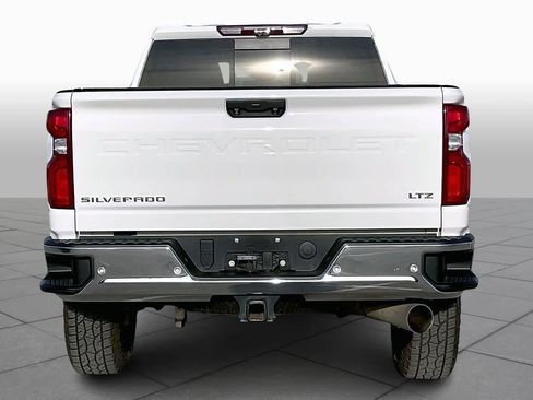 Certified 2021 Chevrolet Silverado 2500 LTZ w/ LTZ Premium Package image 5